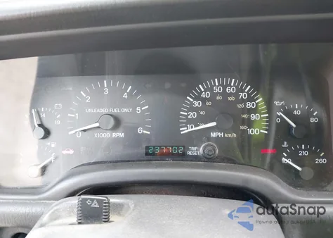 1999 Jeep Cherokee Sport/Classic z USA, uszkodzony, nr VIN 1J4FT68SSXL594324